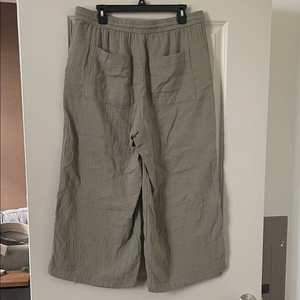 Universal Thread Olive Wide-Leg Drawstring Pants - Picture 3 of 3
